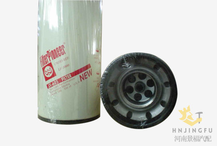 JX-605/4228688/3318853/11E-70130/LF3000/6742-01-4540 oil filter