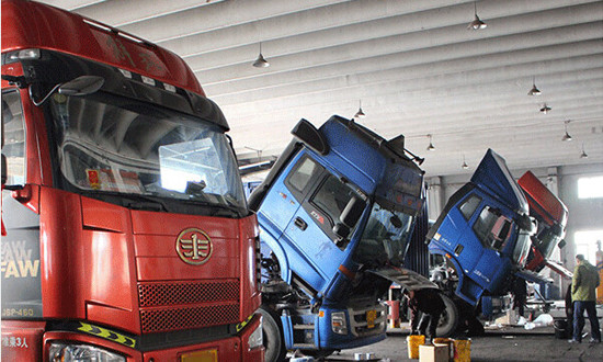 FAW truck