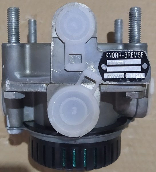Knorr Bremse 08090499 relay valve price for truck bus brake system