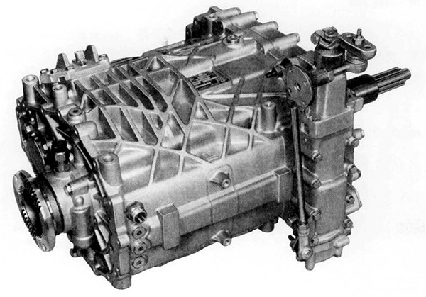 ZF 1349 002 049 6S1700 6S1700BO manual transmission gearbox ZF 1349 002 049 6S1700 6S1700BO manual transmission gearbox