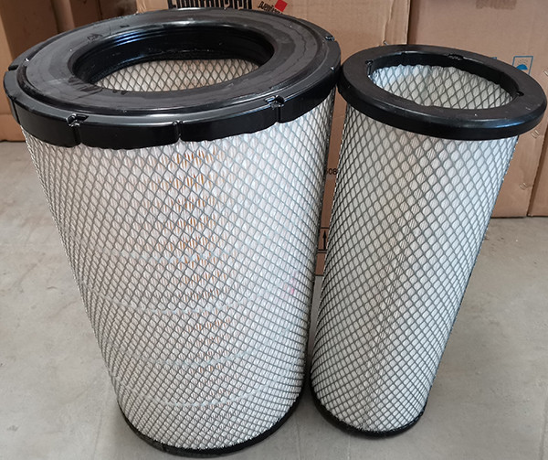 Genuine original fleetguard air filter AA90203/PU2841/K2841 for Sinotruk FAW truck