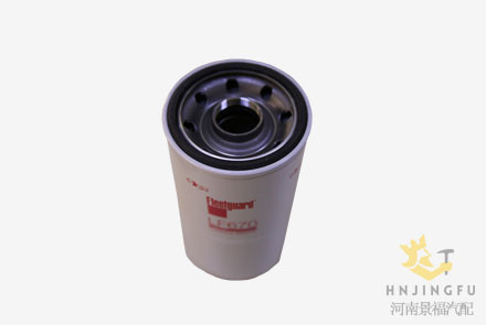 fleetguard lf670 oil filter